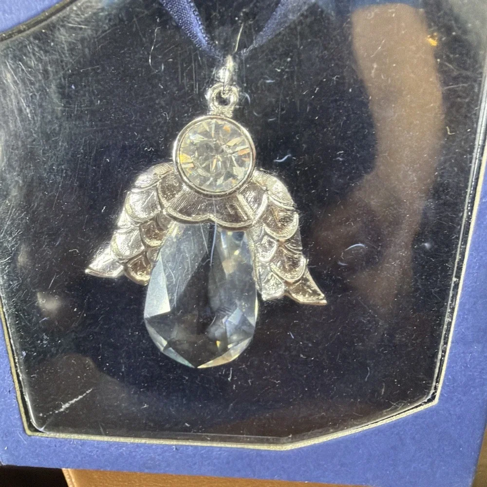 Swarovski Crystal Teardrop Angel Christmas Ornament 1299914 Vintage 2004 Retired
